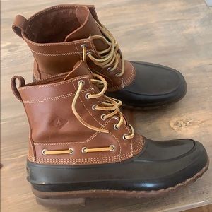 Men’s Sperry Duckboot, worn 1x. Great condition!